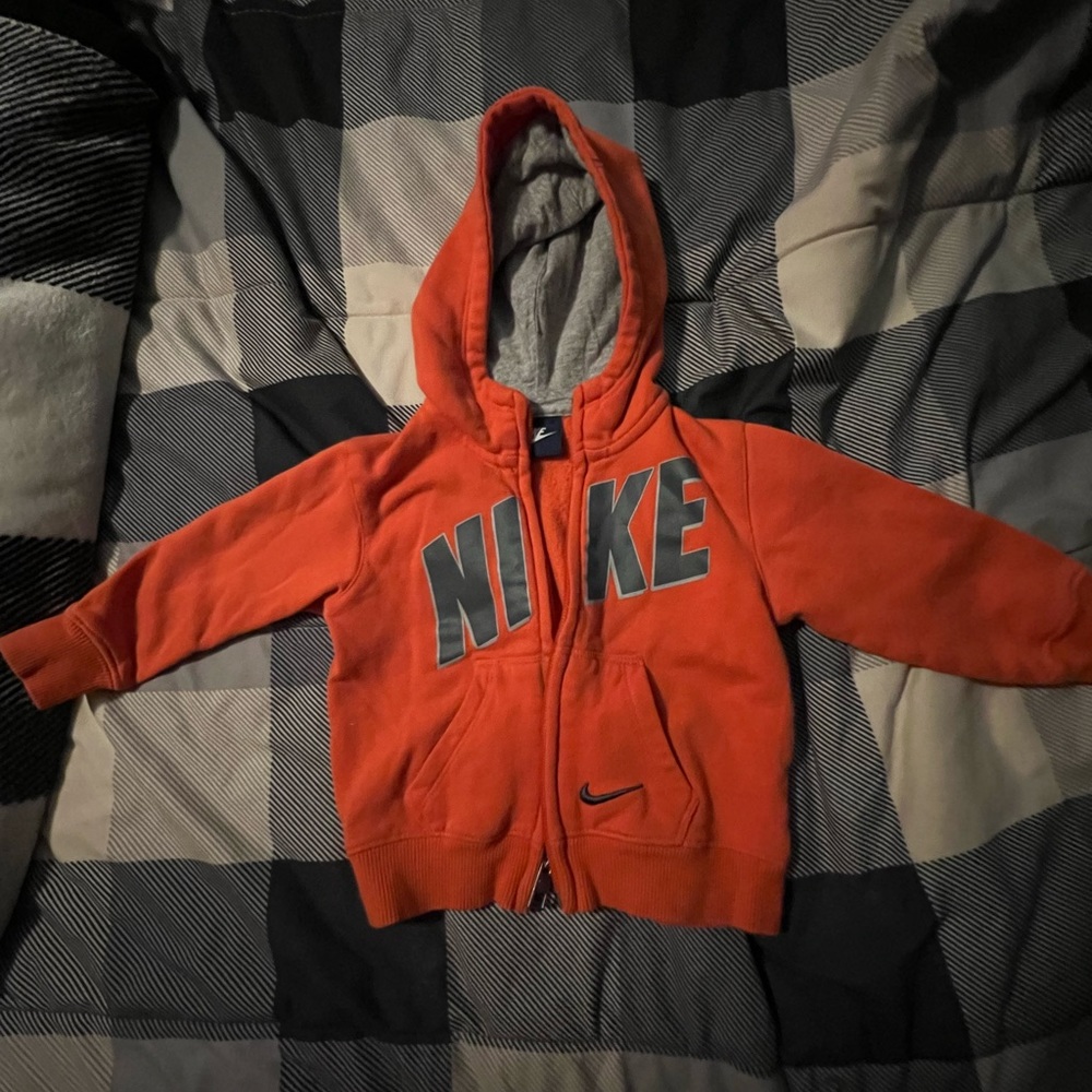 Nike sweat jacket size 12m